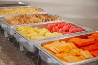 Mayev Express - breakfast
