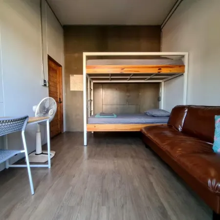 Hybrit hostel&cafe