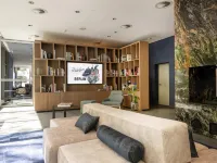 June Six Hotel Berlin City West Hotels near Savigny Square