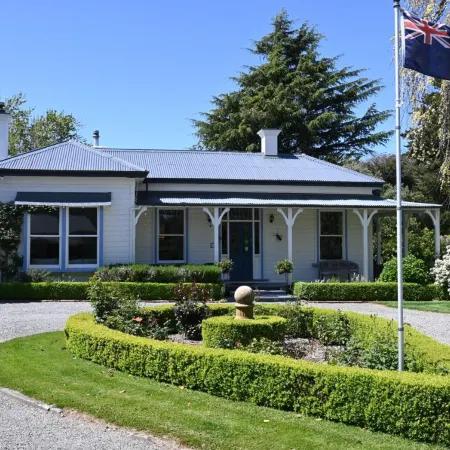 St Leonards Vineyard Cottages