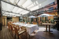 Euterpe Hotel