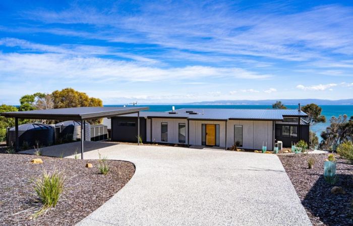 Freycinet Coastal Retreat