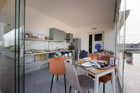 Reddimus Guest House Отели в г. Cercola