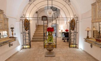 The Crown Palace - Gallipoli