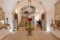 The Crown Palace - Gallipoli