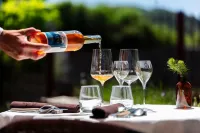 Hotel Restaurant les Glycines - Parkering