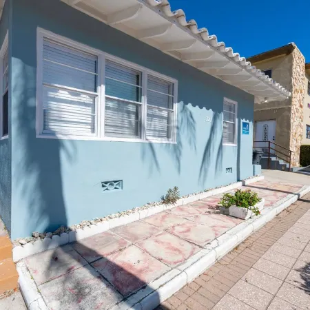 Tropic Isle Boutique Hotel