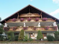 Landgasthof Zum Schwarzen Grat - Pet friendly