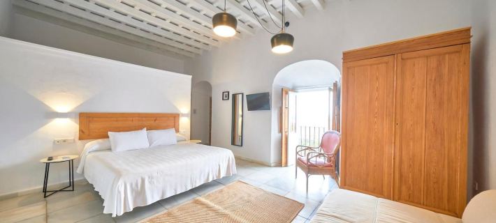 Bekkeh Hotels in La Janda