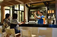 Chaolao Tosang Beach Hotel - bar