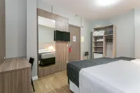Hotel Valerim Itajaí / Navegantes - ที่มีที่จอดรถ