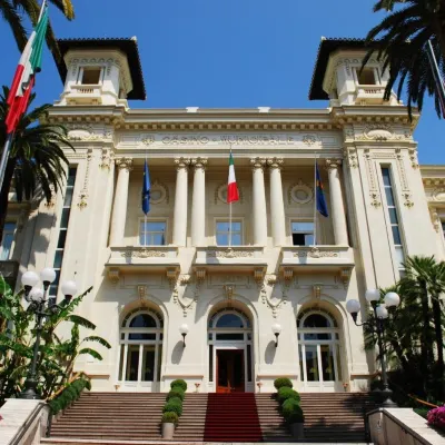 53 Solaro Apartments โรงแรมใกล้Portosole