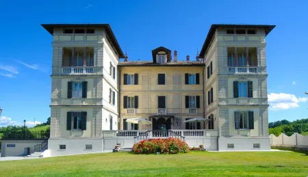 Hotel Villa la Bollina Отели в г. Гави