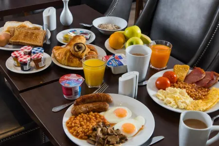 Best Western Victoria Palace Отели рядом с достопримечательностью «Daily Telegraph»