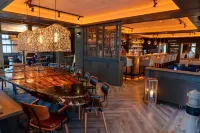 Nymphe Strandhotel & Apartments Hotels in Prora