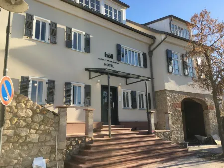 Höll am Main Отели рядом с достопримечательностью «Billard-Bistro Mainspitz»