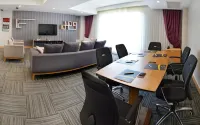 Inci Class Hotel - Quầy Bar