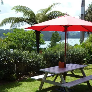 Opua Boutique Seaview Motel Отели в г. Опуа