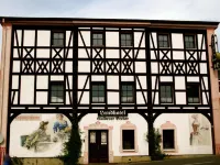 Landhotel Goldener Becher Отели в г. Калленберг