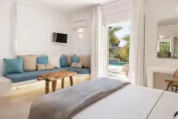 Anna Platanou Suites Hotels in Antiparos