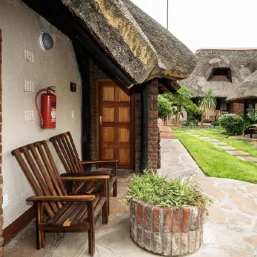 Cest Si Bon Hotel