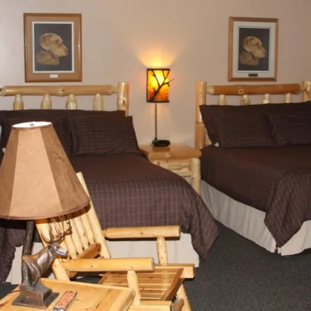 Gladstone Inn and Suites