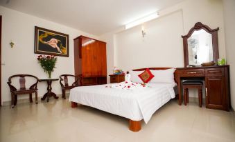 Nguyen Ha Hotel