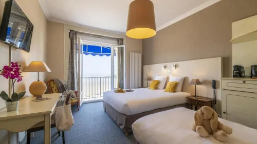 Cerise Royan - le Grand Hôtel de la Plage Hotels in Saint-Palais-sur-Mer