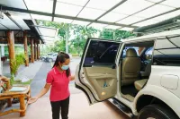 Doi Inthanon View Resort - Bãi đậu xe
