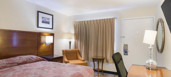 Rodeway Inn Greeley Hotels in Weld County