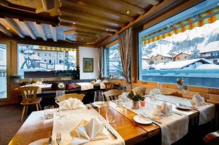 Hotel Turna Malbun Отели в г. Тризенберг