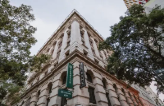 Old Bank Hotel - Lion Roars Hotels & Lodges โรงแรมใน