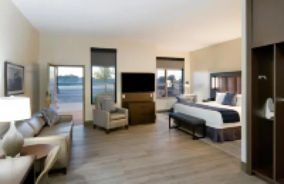 ClubHouse Hotel Sioux Falls