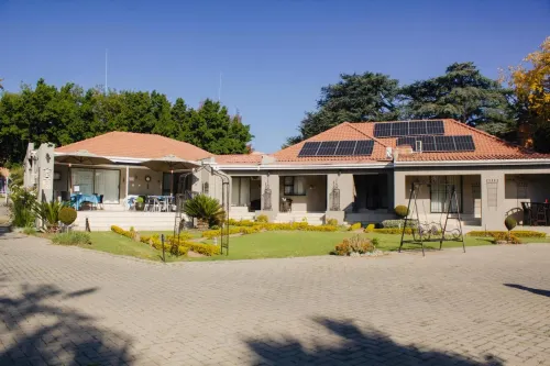 Oaklands Inn and Conference Centre