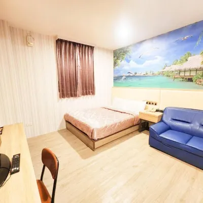 Royal Business Hotel Hotels near Lantian Academy