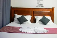 Lucas Lake Hotel Hotel a Wirawila