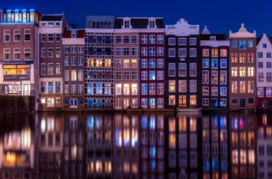 THIS酒店 鄰近紅燈區的酒店