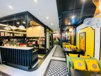 The Bamboo Palace Hotel & Residences