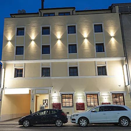 Hotel König