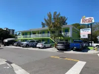 The Beach House - Treasure Island - Parkplatz