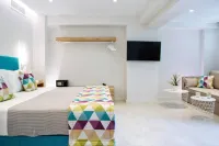 Odyssey Hotel - شرفة