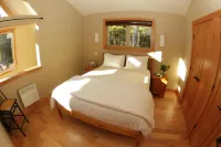 Black Bear Guesthouse