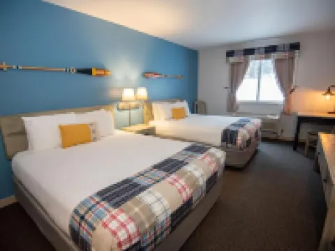 Mountain Inn at Lutsen Hotels in Cook County