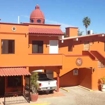 Hotel Oasis