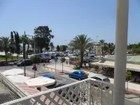 Las Americas 飯店 – Mares