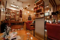 إف جاي مانيلا هوتل