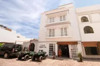 Casa Paracas Hotels near Plazuela Del Desembarco Don Jose De San Martin