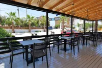 Kuburi Hotel