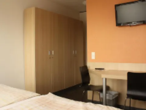 ホテル グランド ツアー ケルン ヴェッセリンクのホテル