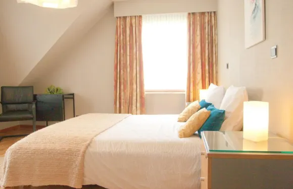 高德斯布勒蒙耶住宿加早餐酒店